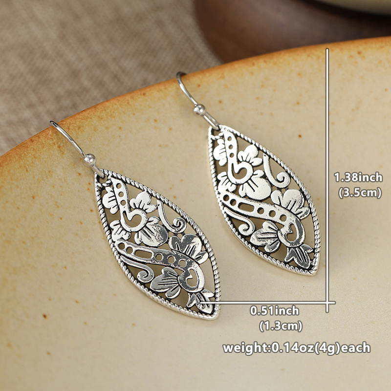 Women's Retro Hollow Filigree Dangle Earrings