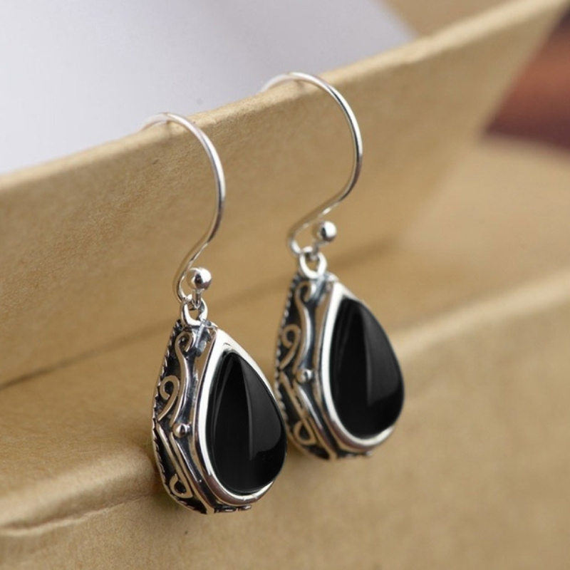 TEMU A Pair Of Vintage-style Small Earrings For Women, With Synthetic Zirconia And A Teardrop Design, Perfect For Parties, Banquets, And Festive