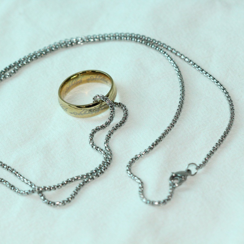 TEMU Wb Warner . The 1 Ring Pendant Necklace, Restoring Classic Patterns Of Work, Dual Use Jewelry, Worn As A Ring Or Necklace, Suitable For Various