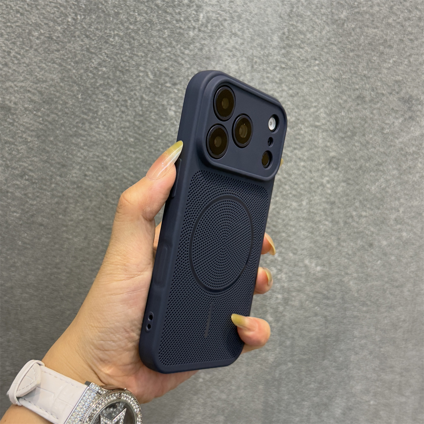 TEMU Phone Case: Luxury Heat-dissipating Protective Cover, Suitable For Iphone 18 Pro Max, 18 Pro, 17, 16, 15, 14, 13, 17 Pro Max. Shockproof Back