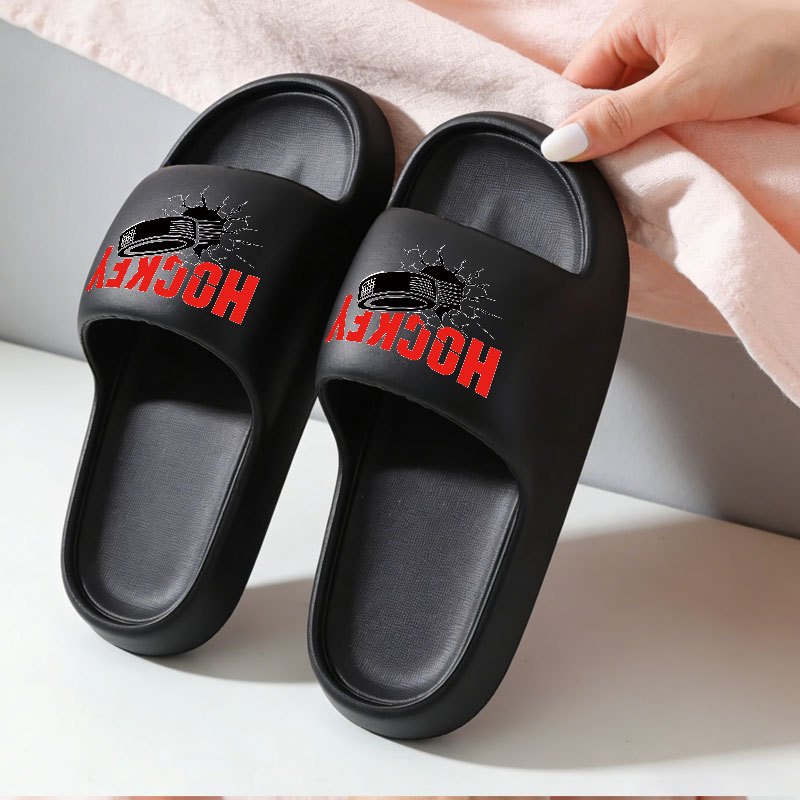 TEMU 1pc Hockey Graphic Couple Slippers, Home Slippers, Gym Slippers, Apartment Slippers, Pool Slippers, Beach Slippers, Suitable For Bathrooms,