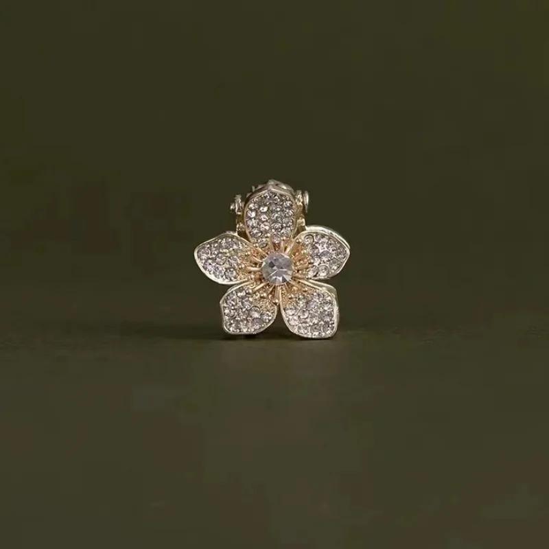 E-shop Koreanischer Stil Exquisiter Strass-Magnolien-Haarklammer für Damen – Niedliche Süße Mini-Pony-Klammer aus Legierung – Haarschmuck