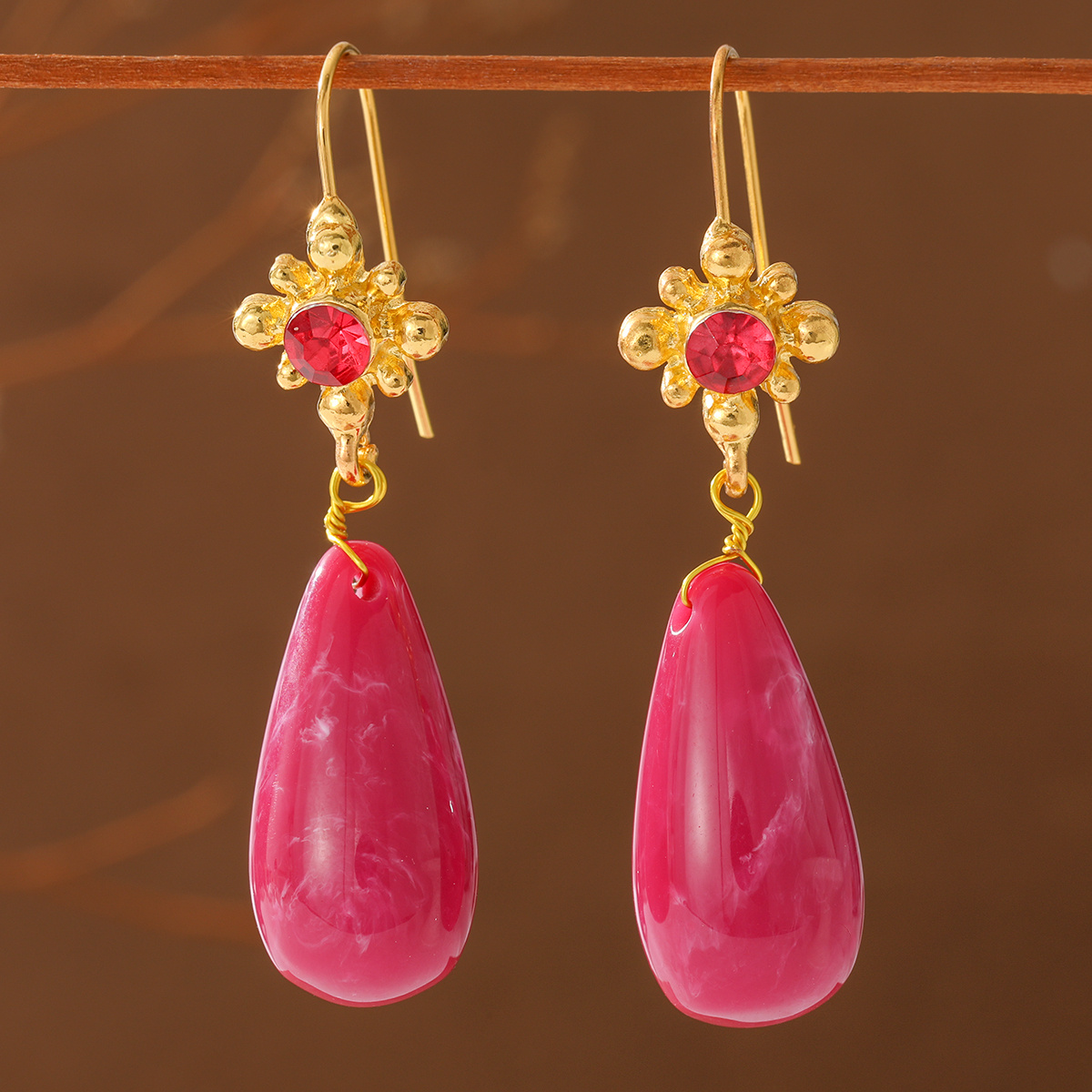 TEMU Vintage-style -red Synthetic Synthetic Zirconia Teardrop Long Drop Women's Earrings, Suitable For Parties, Gatherings, And Everyday Wear