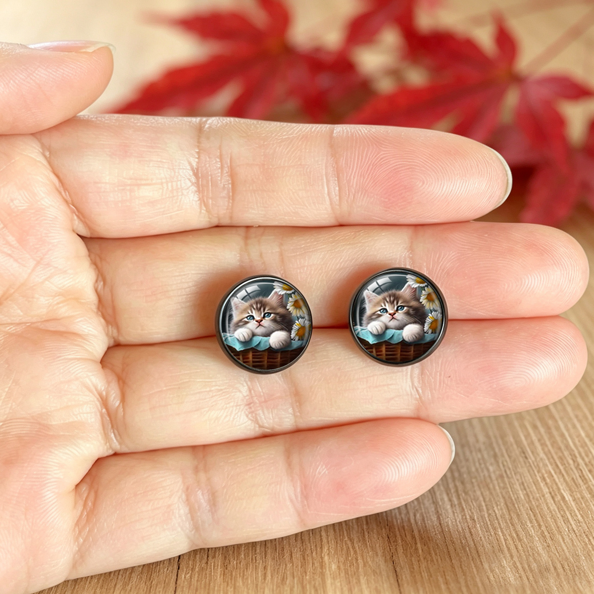 Muyoo Kitten & Daisy Glass Stud Earrings, Unisex