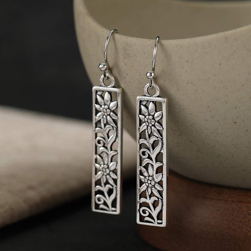 Women's Vintage Rectangular Hollow Dangle Earrings