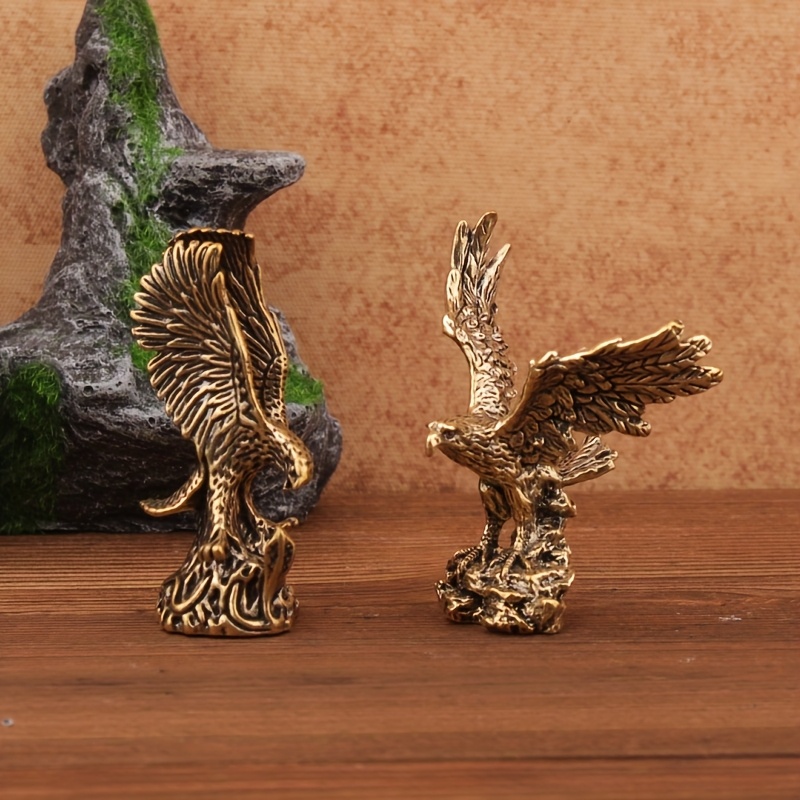 2pcs Of Eagle And Eagle Folded Wings, Small Ornaments, Decorations, Home And Office Desktop Decor For Halloween Thanksgiving Christmas Decorations Collectible Figurines