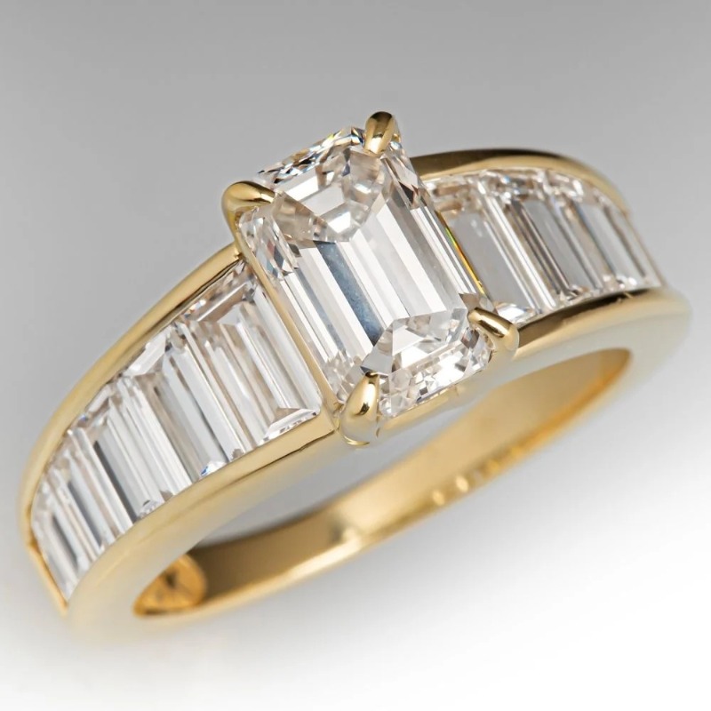 Exquisite Ladder Square Zirconia Ring for Women, Light Luxury