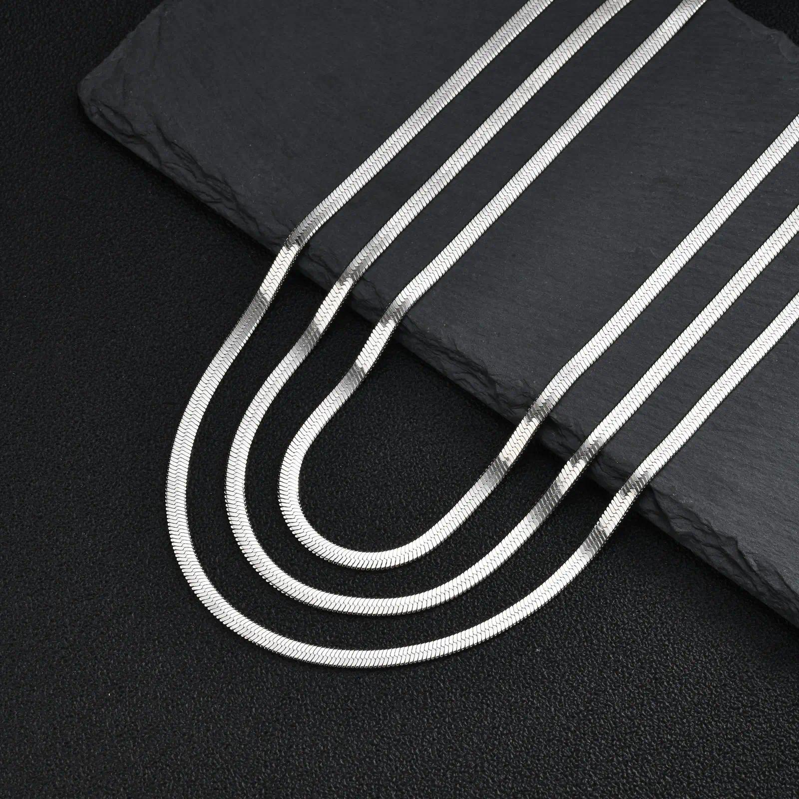 5pcs Flat Snake Chain Necklaces Set for Women & Men