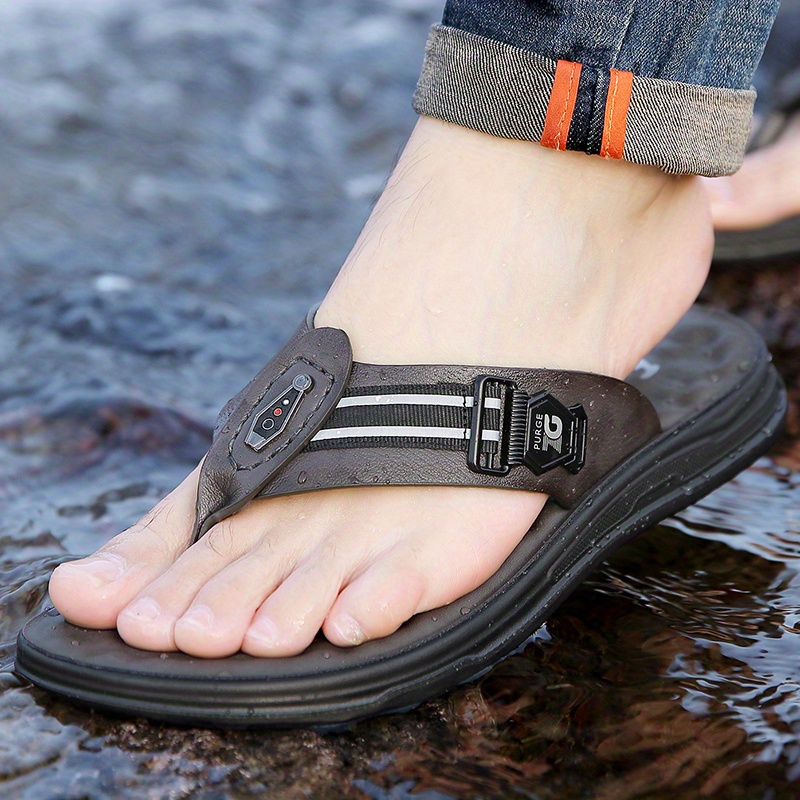   flip flops for home use lazy slippers   lightweight quick drying odor resistant wear resistant comfortable soft soled casual shoes for men summer outdoor fashionable and versatile home and bathroom non slip slippers 2pcs combination set design   1pc shoes 1pc high quality storage bag Product details 11