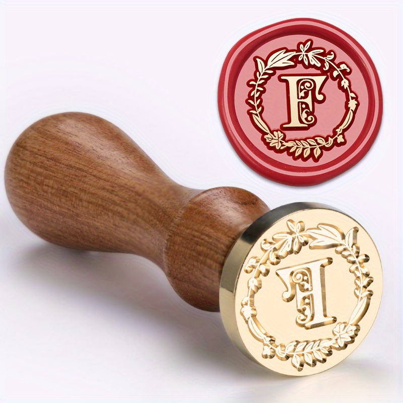1 Set Wax Seal Stamp Wreath Letter Metal Seal Head+Rosewood Handle, 26 English Letter Fire Paint Seal, Suitable for Wedding Invitations, Envelope Cards, Gift Packaging, Scrapbooks
