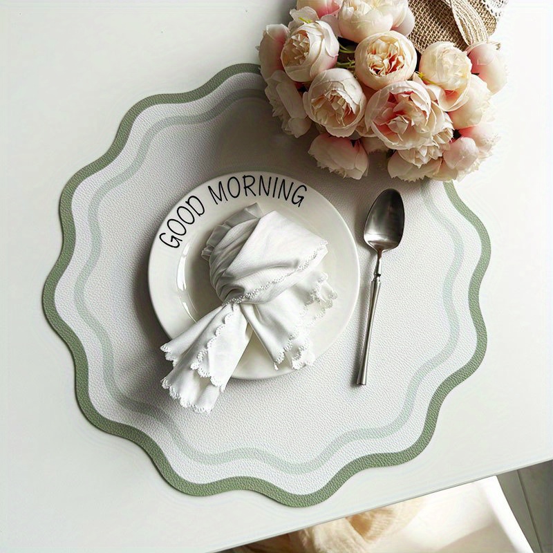 4pcs flower shaped   leather heat insulation placemats for kitchen dining holiday atmosphere decoration Product details 3