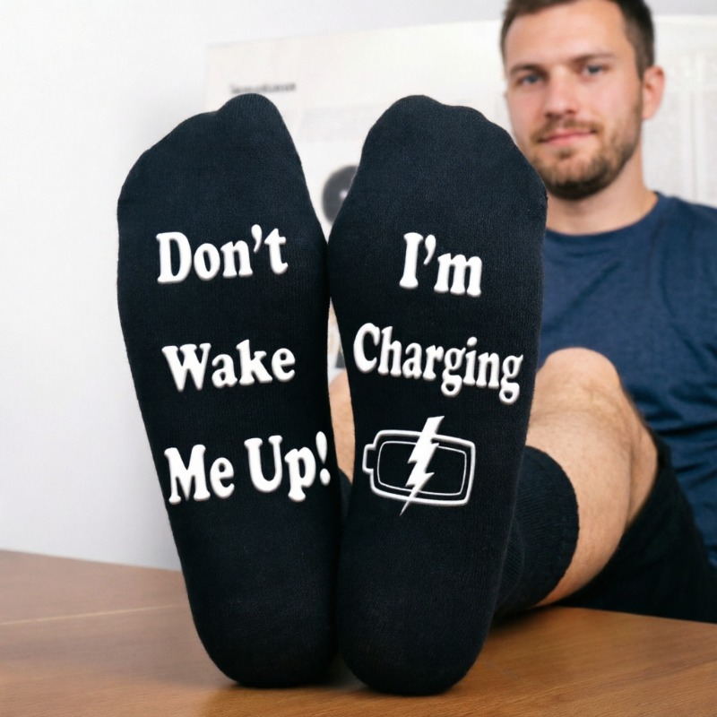 TEMU 1 Pair Of "don't Up! I'm Charging" Unique Christmas Gifts, Birthday Gifts For Grandpa, Dad, Fun Charging Socks Dress Socks Slippers Socks Boots