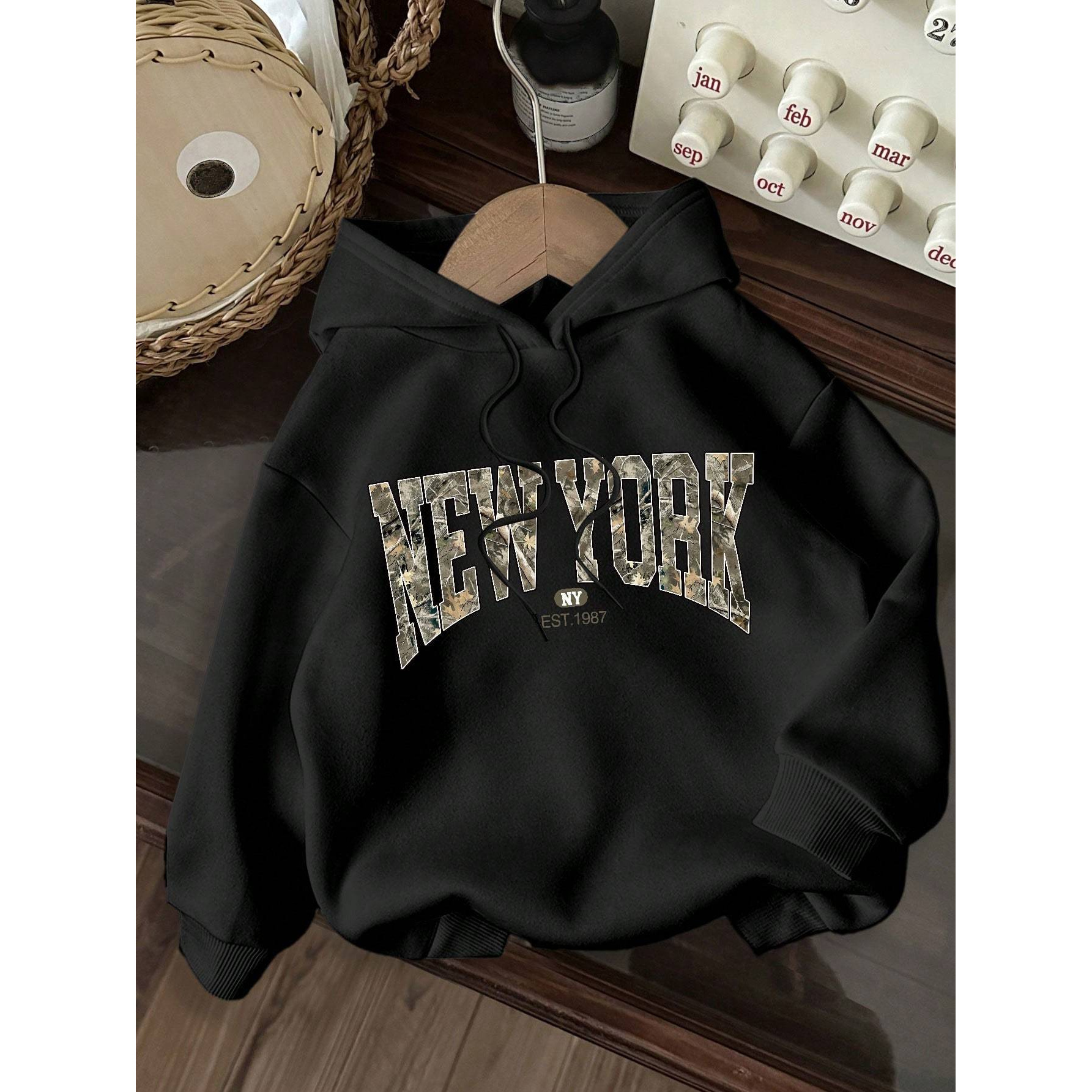 Ezwear Casual Minimalism Heart Shape Printed Hoodie Pullover, Loose Design Thicken Sweatshirt, Valentine'S Day Couple Clothing