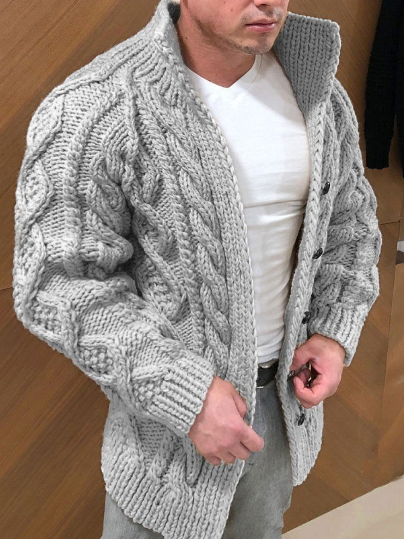 item picture The 2025 Autumn And Winter New Men's Sweater Popular Cardigan Reloading Long-sleeved Stand-up Collar Twisted Jacquard Casual Men's Clothing Is A High-quality Product That Is Sure to Satisfy. Mens Jumpers And Sweaters
