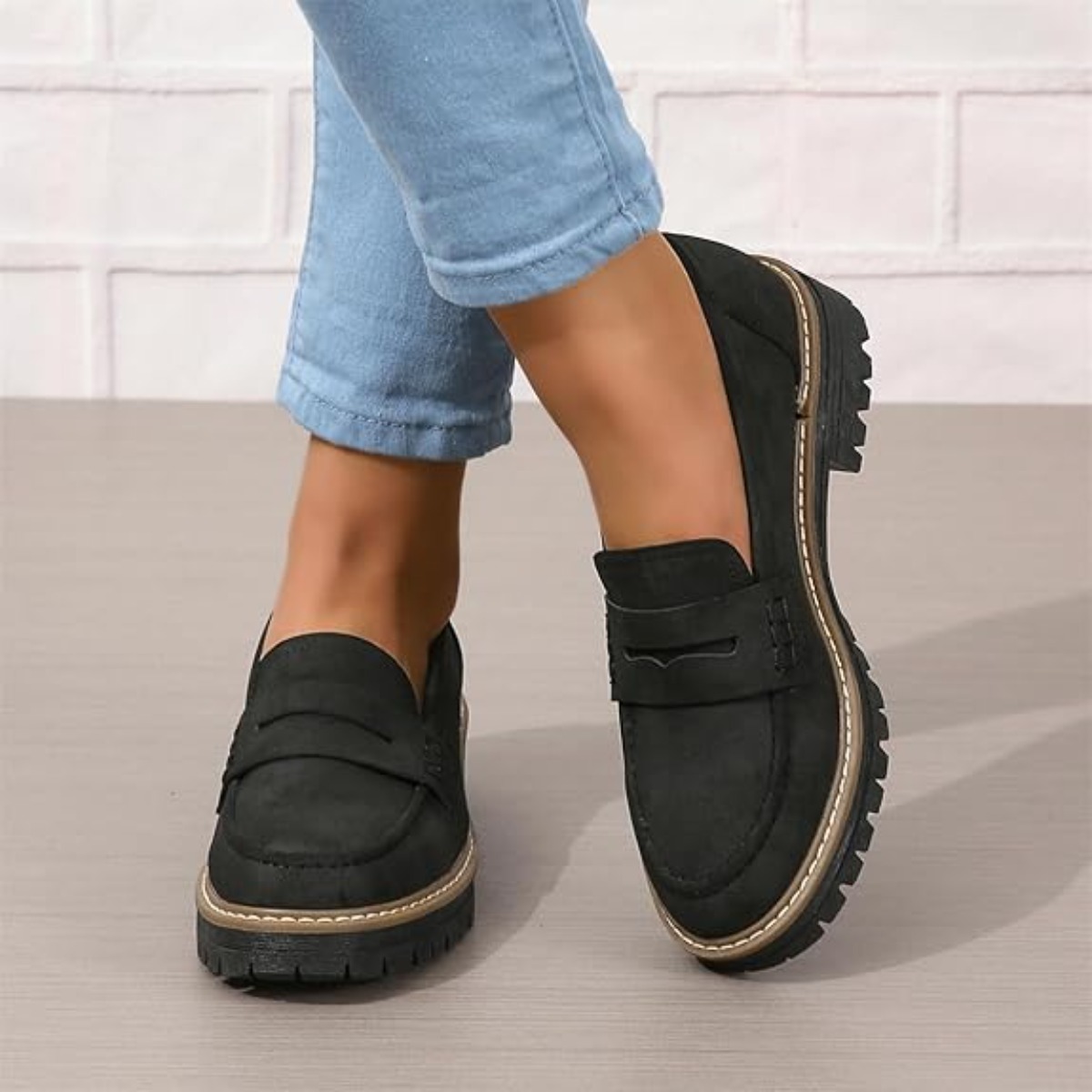Image of Minimal Black Vintage Platform Loafers For Women, Low Block Heel Shoes, Classic British Style Office Oxfords, Women Shoes