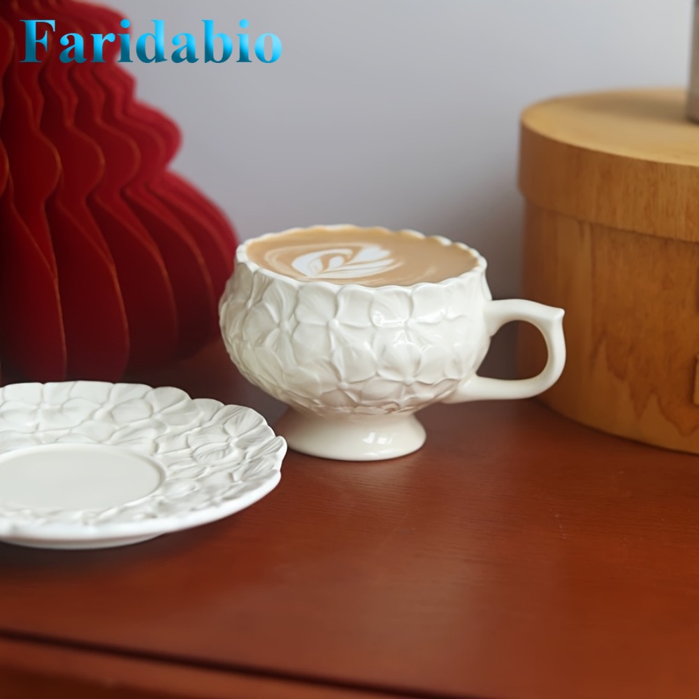A 2pcs Afternoon Tea Set Featuring Ceramic Coffee Cups And Saucers (1 Cup & 1 Saucer), with a Generous 260Ml Capacity And a Beautiful Floral Design. It'S Dishwasher Safe for Convenient Cleaning