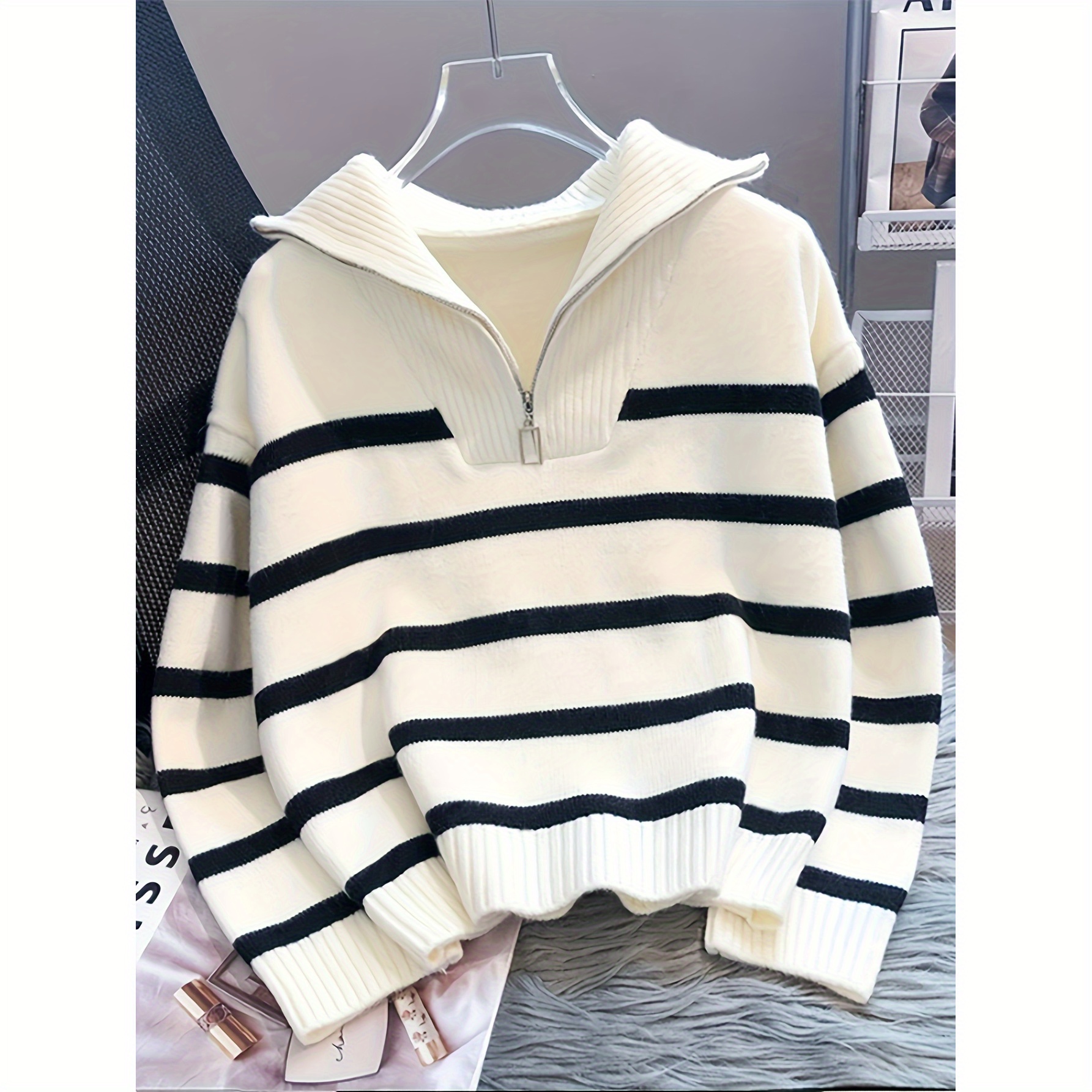 Pull Décontracté à Rayures pour Femmes avec Col et Fermeture Éclair - Manches Longues Tombantes & Rayures Horizontales Noires, Haut Confortable pour l'Automne-Hiver, Base de Garde-robe Saisonnière, Coupe Détendue, Tissu Agréable