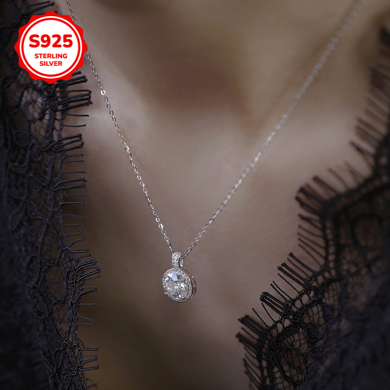 Women's 925 Sterling Silver Round Synthetic Zirconia Necklace