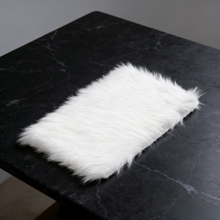TEMU 1pc Soft Fluffy Faux Fur Rug For Nail Art White Plush For Nail Photo Mat Photography Background Carpet For Manicure, For Nail Salon Display