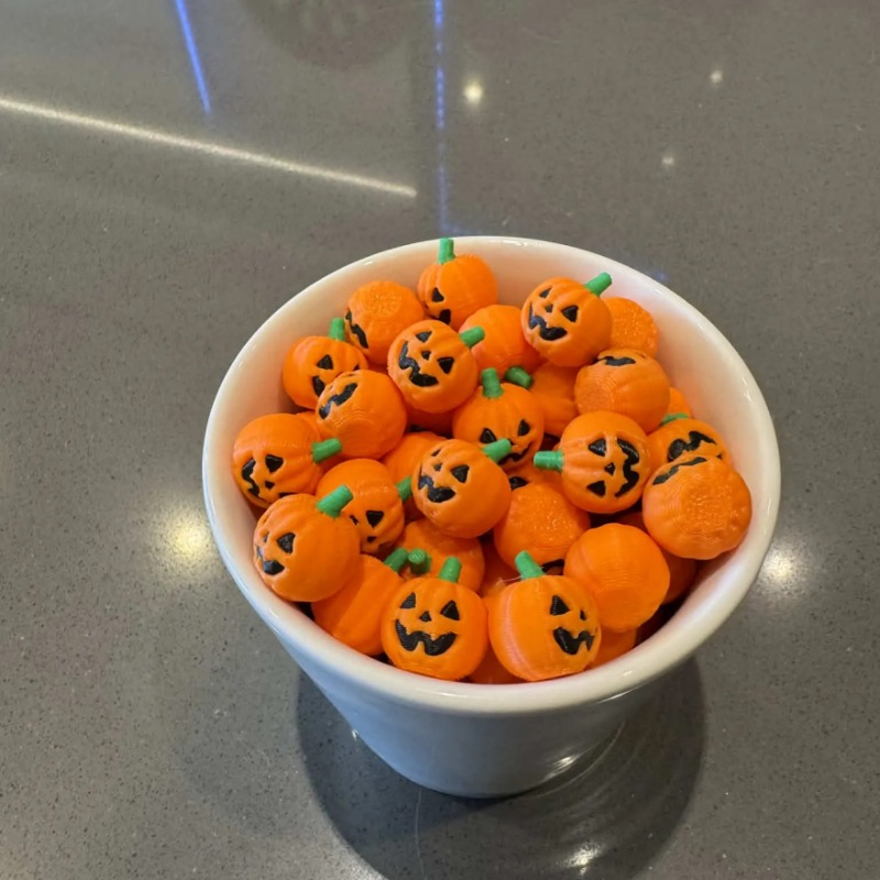 TEMU 12 piezas de mini de , decoraciones DIY, pequeños regalos de Halloween, diminutas para de Halloween, añade diversión de temporada a tu
