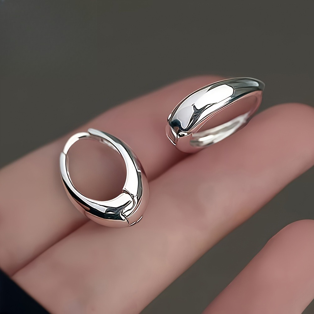Women's 925 Silver Oval Earrings for Daily Wear