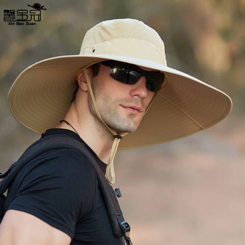 9020 mens bucket hat with a wide brim designed for outdoor activities and provides for mountaineering