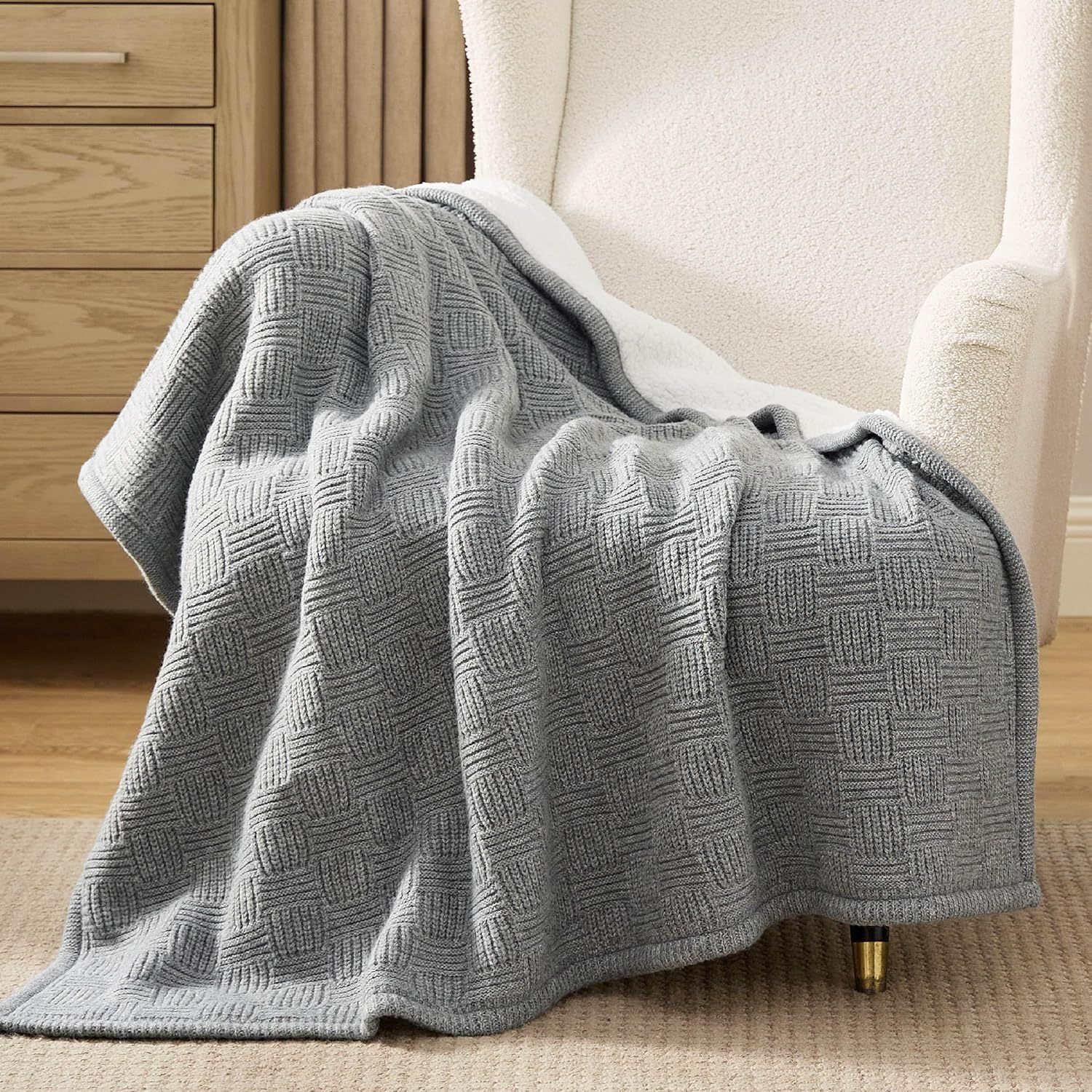 

Bedsure Luxury Sherpa Throw Blanket - Soft, Cozy & Warm Checkered Knit For Couch And Bedroom Decor, Perfect Winter Gift, Grey