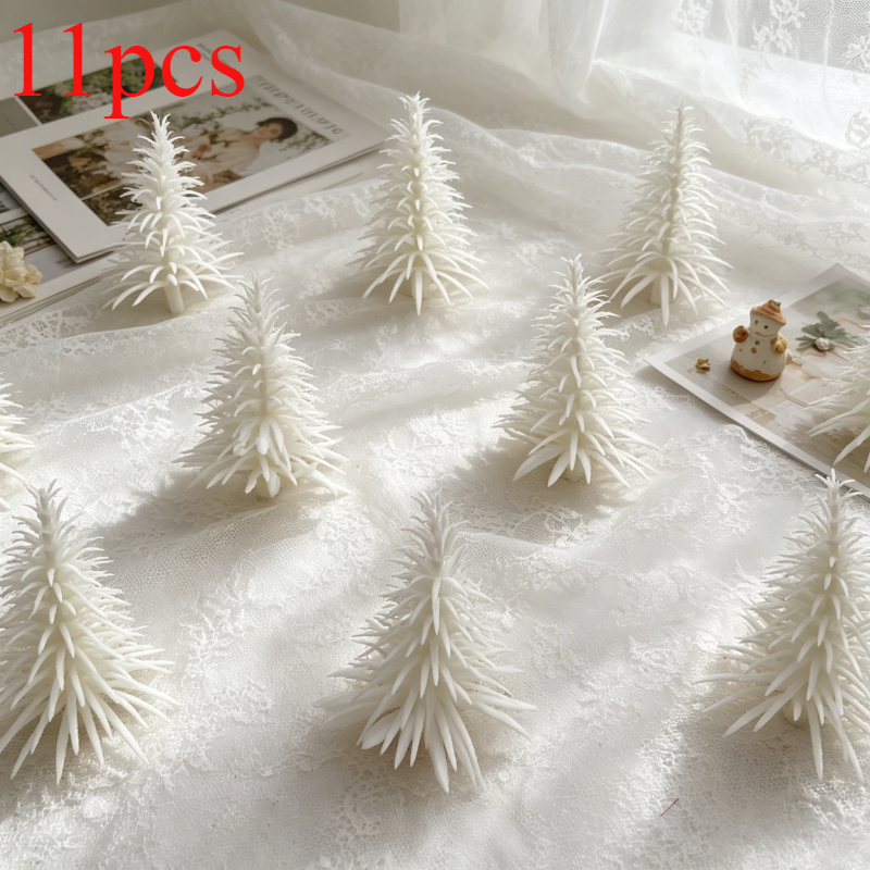 TEMU 11 pezzi di mini alberi di Natale in miniatura con vegetazione, ornamenti natalizi, decorazioni artificiali da scrivania per la casa, aggiunte