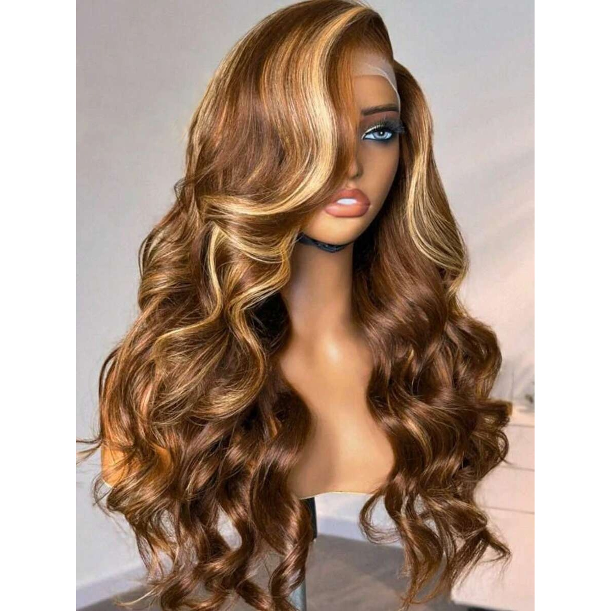 Image of 250% Density Honey Blonde Human Hair Wig Suitable For Women - Glueless Lace Front With Hd Highlight Body Wave Wig, Hairline & Baby Hair, 13x4 Brown Colored Lace Wig For Look, Suitable For