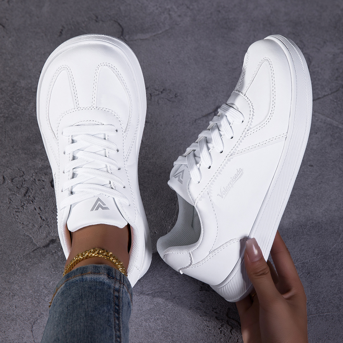Image of Women's Wide-toe Minimalist Leather Sneakers With Toe Box & Non-slip Sole - Soft Cushioned Insole, Lace-up Low- Toe Shoes Suitable For Daily , Campus, Casual Wear, Soft Upper For -day, Versatile For