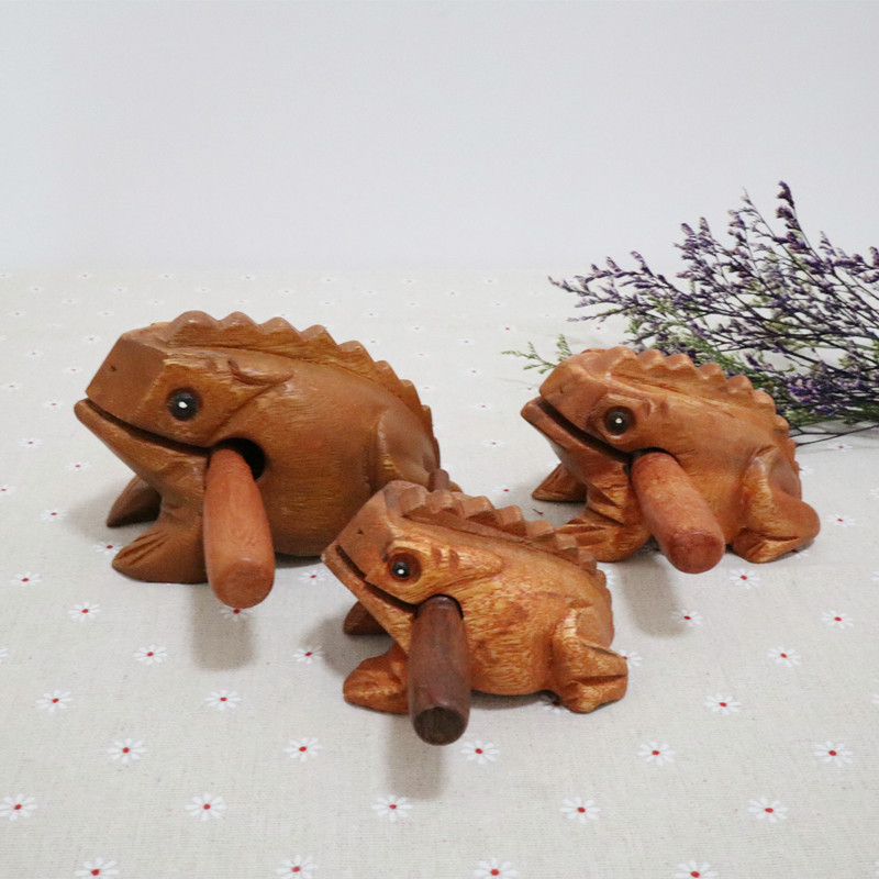 

Thai Handcrafted Wooden Frog Figurines, Collectible Carved Chime Craft, Traditional Musical Sculpture, Party Decor, With No Electricity Needed 14+