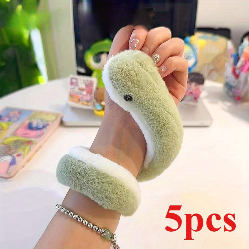 

5pcs Polyester Plush Mini Snake, Iron Wire Inside, Wrapped Around , Perfect Gift For Birthdays, Valentine's, Girlfriend, Christmas, Anniversaries, And Holidays, , Without Battery