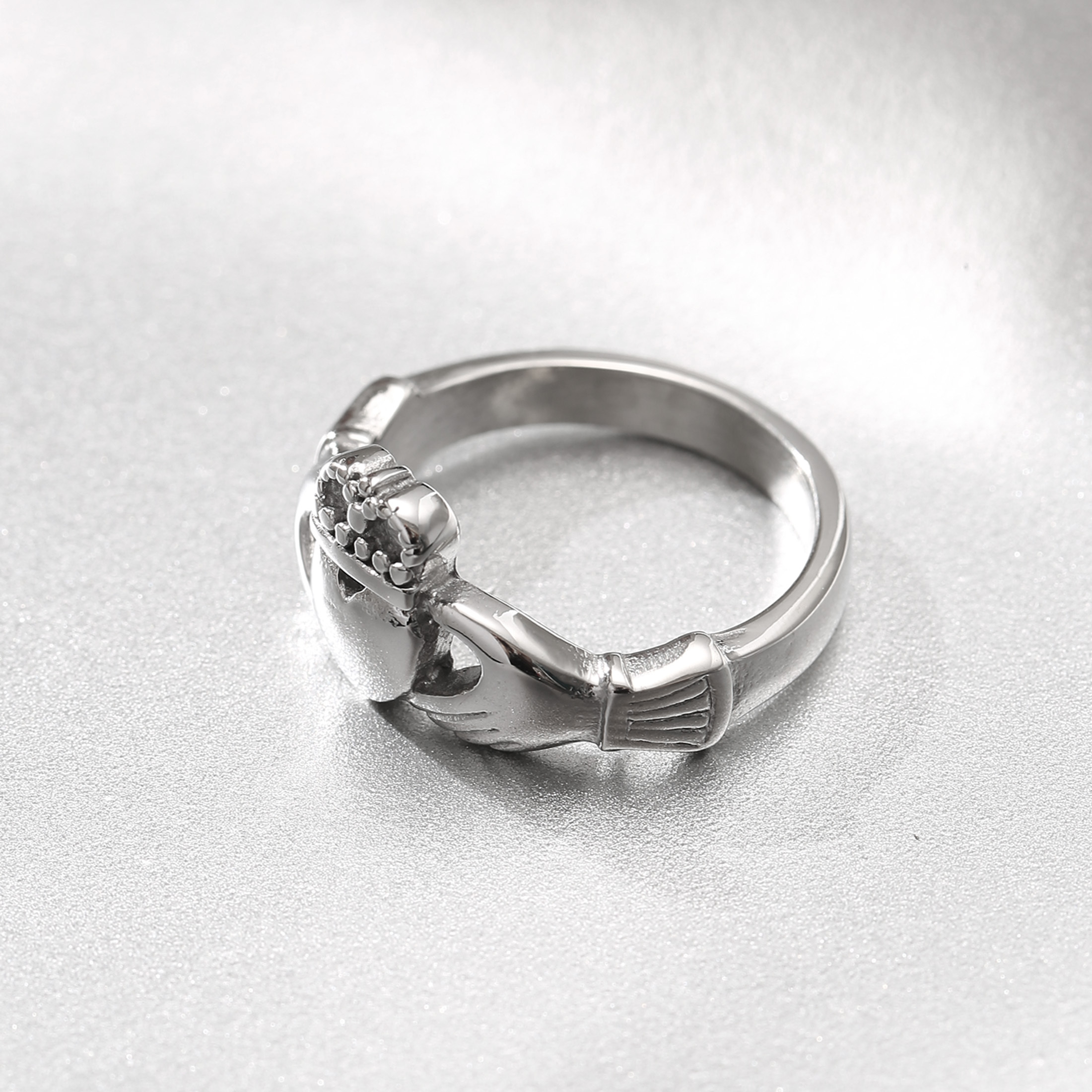 Silvery Heart 304l 304l Stainless Ring, Unisex Irish , Daily Accessory, Without Battery
