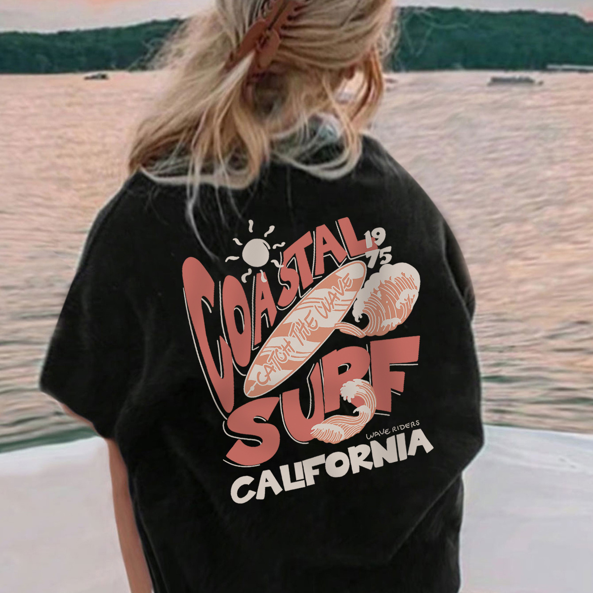 Girls' Coastal Surf California Graphic Tee - Black Casual Short Sleeve T-Shirt with Vibrant Print, Soft Polyester Blend, Machine Washable, Round Neck, All-Season Comfort for Casual Attire, Outdoor Activities Apparel|Graphic Back Tee|Stretchy Fabric Tee