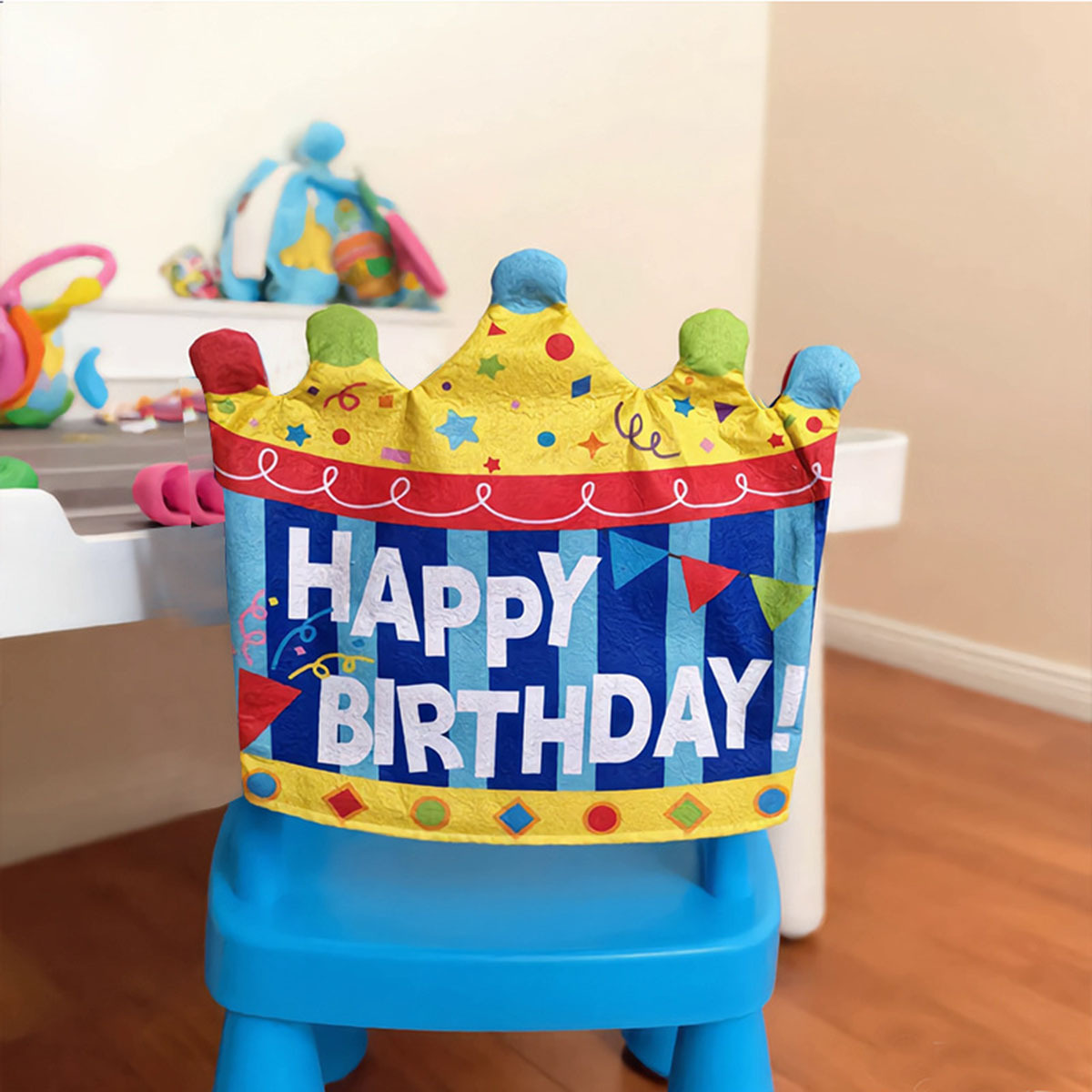 TEMU Couronne de lettres de Noël Chapeau d'anniversaire Accessoires en feutre Décoration de fête Tissu Nouveau couvre-chaise d'anniversaire