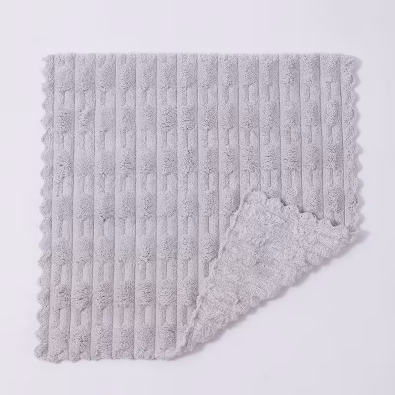 set of 5 thickened ultra fine microfiber cleaning cloths absorbent and soft versatile for home use do not shed are reusable and are perfect for sinks stoves pots etc an essential item for kitchen cleaning Product details 4
