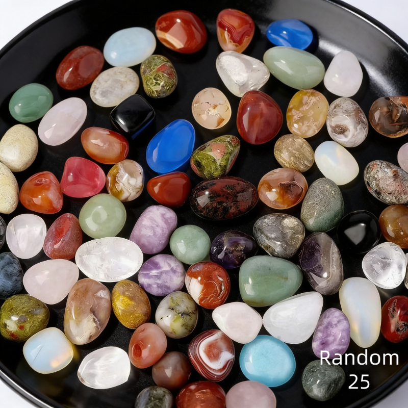 E-shop 25-teiliges Set aus glänzenden, natürlichen, gemischten Kristallsteinen, geeignet für Aquarien, Schmuckherstellung | Polierte Edelsteinfragmente