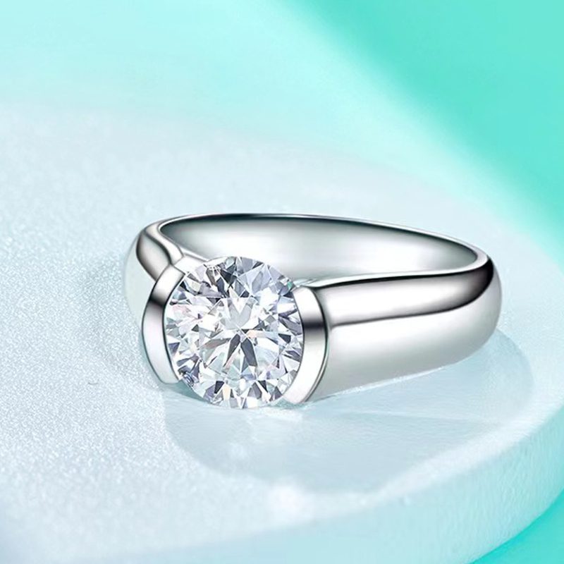 Image of A Set Of Rings Made From 925 Sterling Silver And Coated With, Showcasing A Chic, , And With Moissanite. Perfect For Daily Use And As A Present For Occasions Like Thanksgiving, Christmas, Halloween