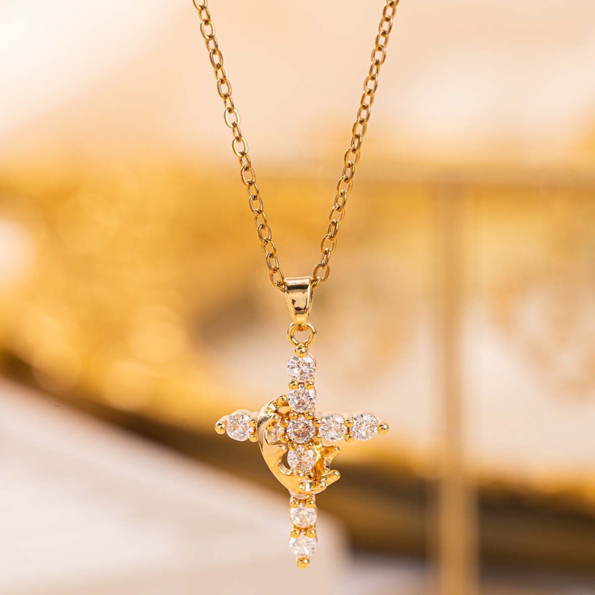 Light Luxury Crown and Cross Copper Pendant Necklace