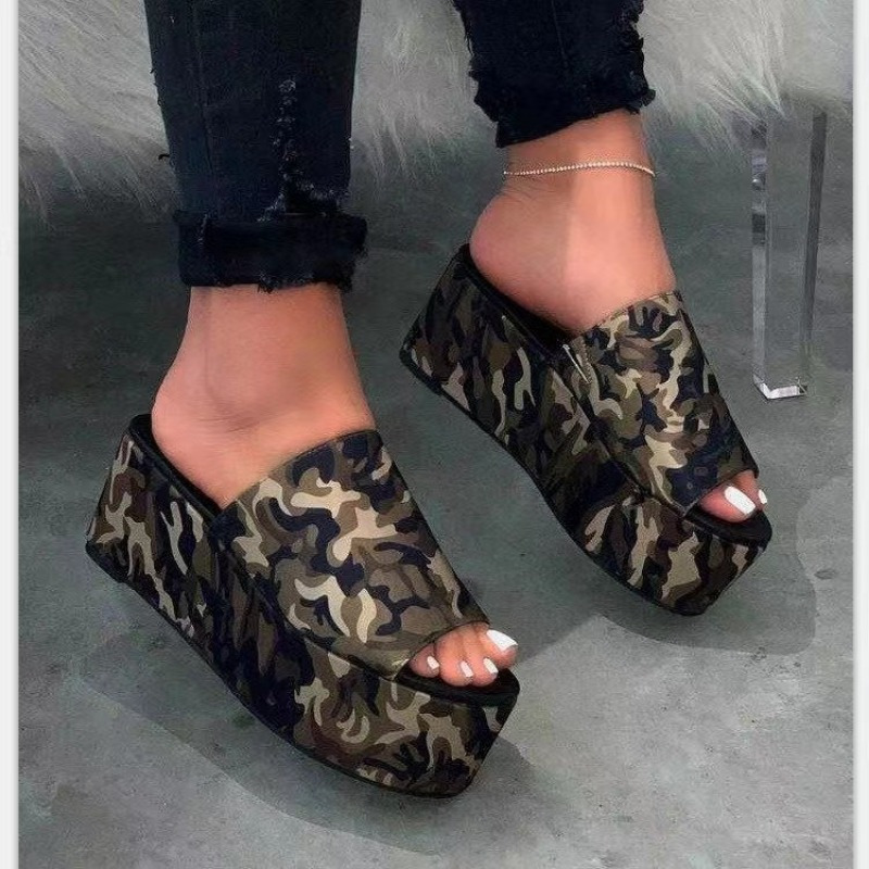 Cross-border Plus Size Women's Thick-Soled Leopard Print Outdoor Sandals