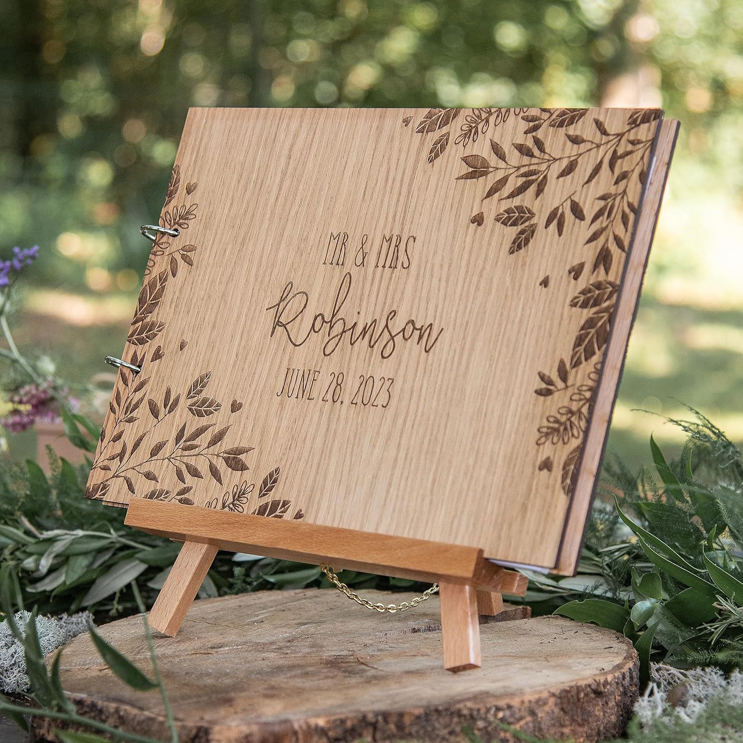 slika predmeta po   izdelan lesen foto album za osebne spomine na poroke, mature, krste in kot alternativa podeželskemu slogu knjige gostov na  