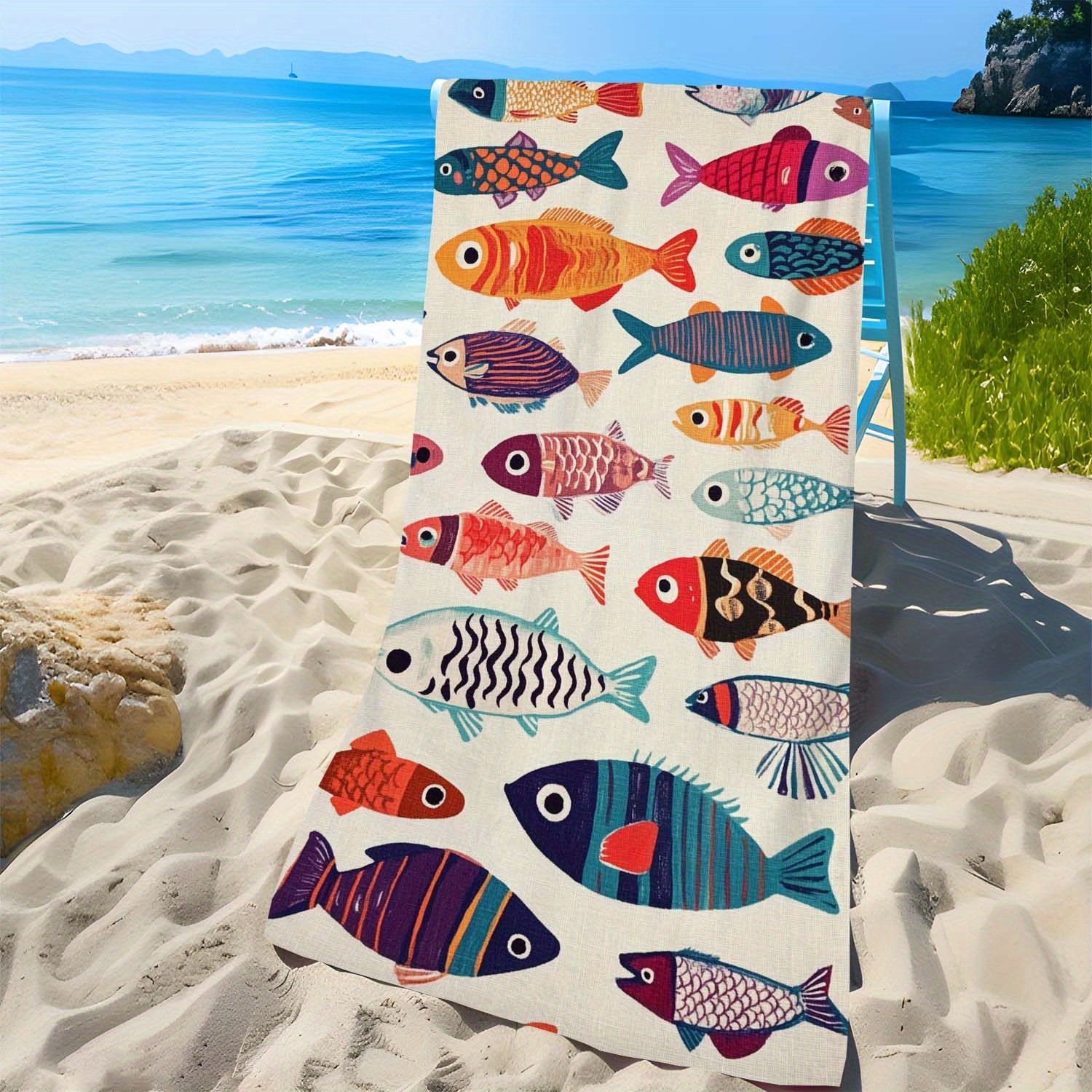 Toalla de playa con estampado de peces ligera y ultra absorbente_voghion.com