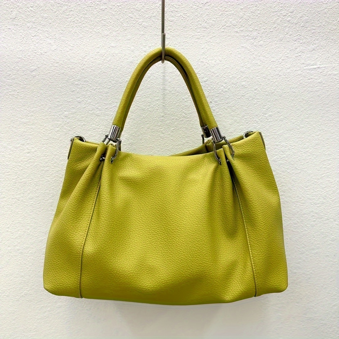 A Detachable Handbag For Ladies With Adjustable Shoulder Straps. A Crossbody Bag With A Large Capacity And Multiple Compartments For Storage. Suitable As A Gift For Festivals And In Multiple Colors