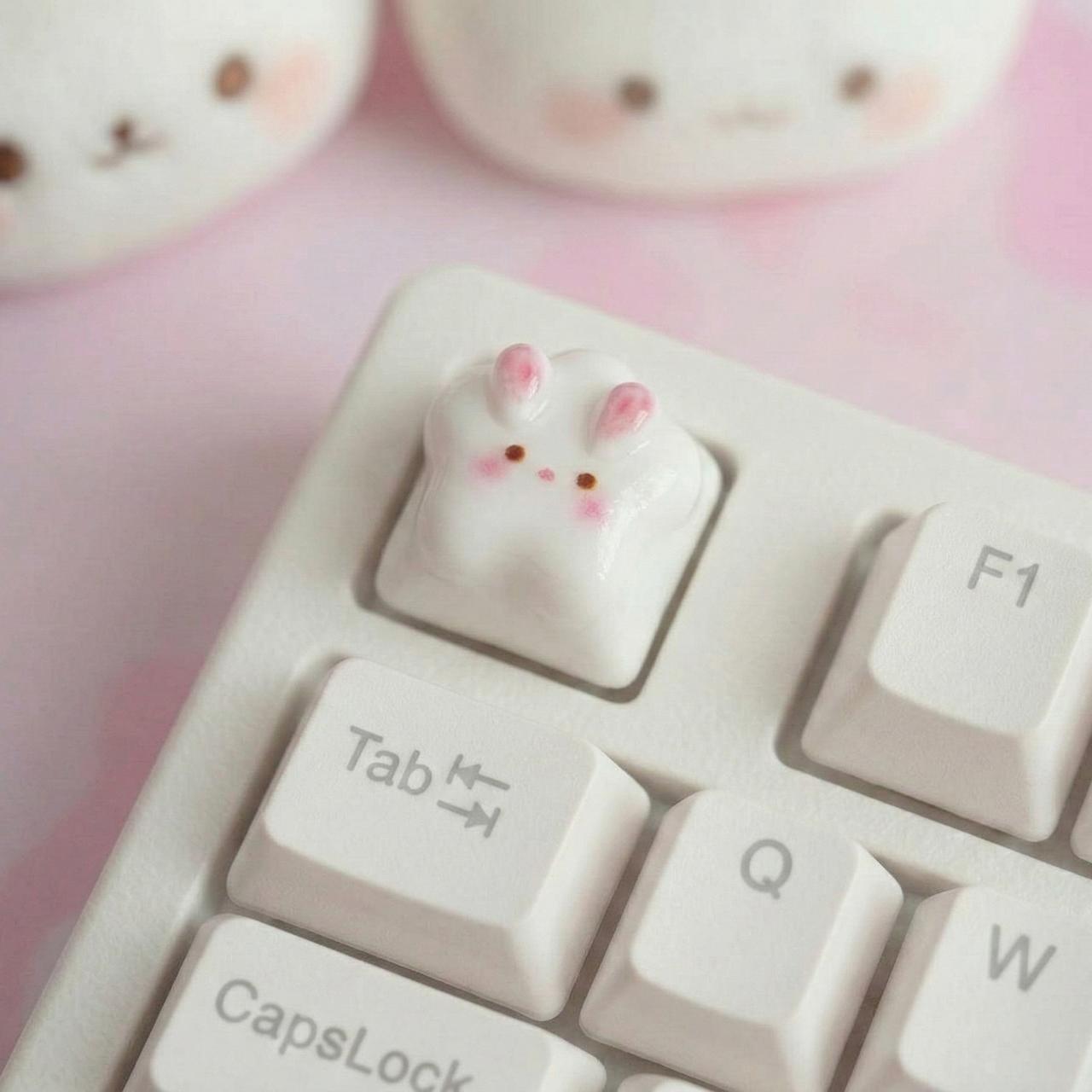 TEMU Handmade Keycaps In A Cloud Rabbit Design, Suitable For , Decorative Desktop Additions, Personalized Esc Keycaps, Ideal For Office And Gaming