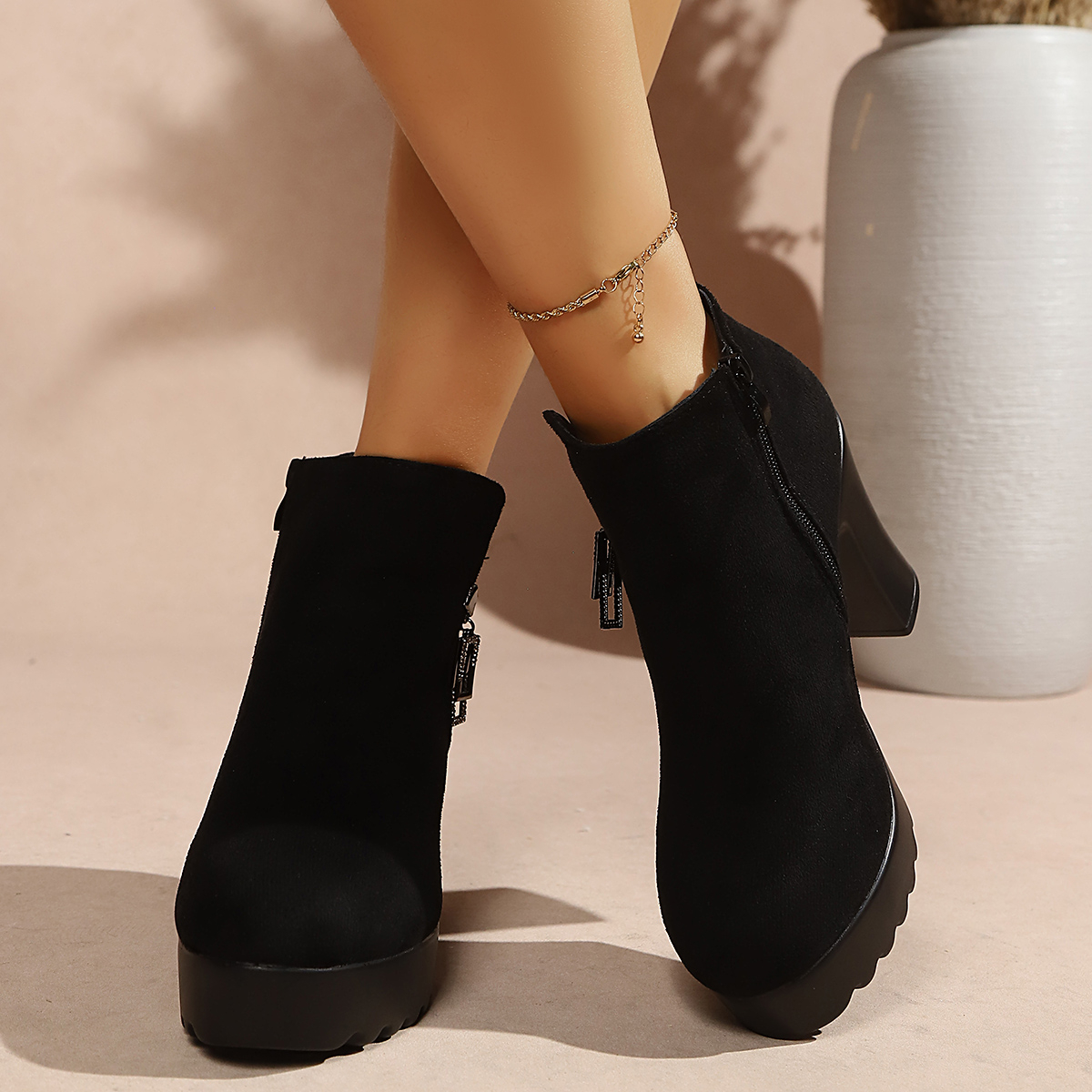 TEMU Women's Thickened Wide Toe Boots, Random Printed Decoration, Side Zipper Design High-heeled Short Boots, Women's Shoes T
