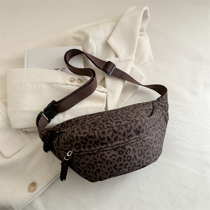 TEMU Women Nylon Chest Bag Outdoor Phone Pouch New Style Trendy Aesthetic Personality Fashion Waist Pack Zipper Closure