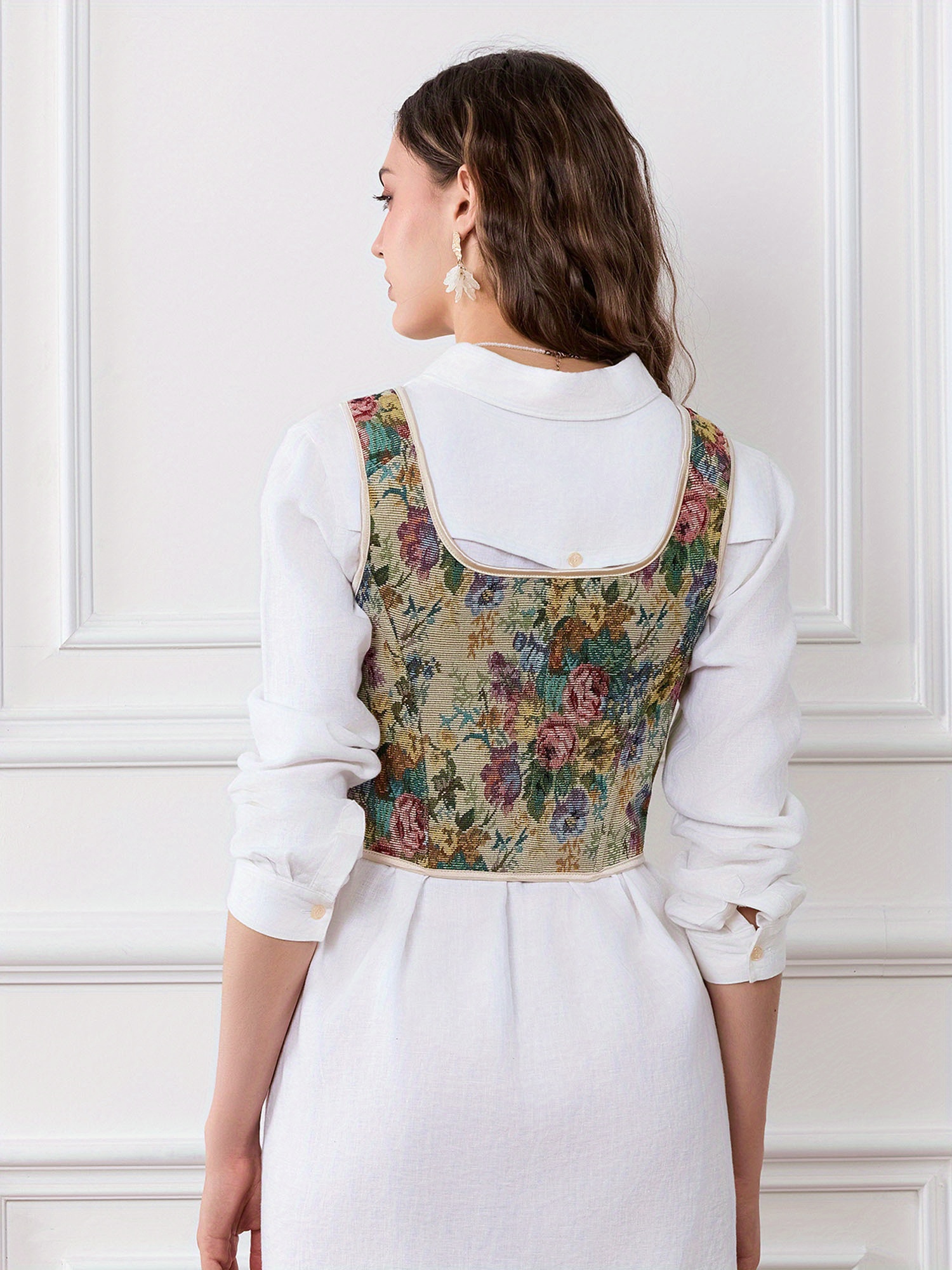 トップス 1930s Rose Spray Lace Vest トップス 1930s Rose Spray Lace Vest 1930s Rose Spray Lace Vest