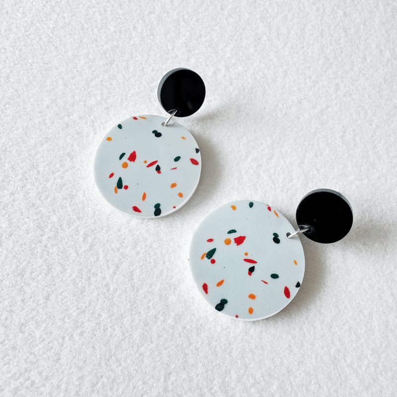 2pcs Terrazzo Pattern Circular Pendant Earrings with Matching Studs