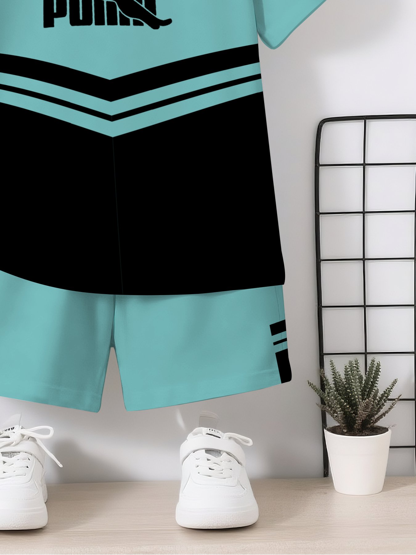 Boys' Creative Cool Blue-Green Letter Pattern 3D Print Design, Short-Sleeve Pullover Shirt and Sports Shorts Set, a Suitable Clothing Gift for Children. Made with Comfortable Fabric, Ideal for Summer, This 2pcs Leisure and Sports Set Is Perfect Fo