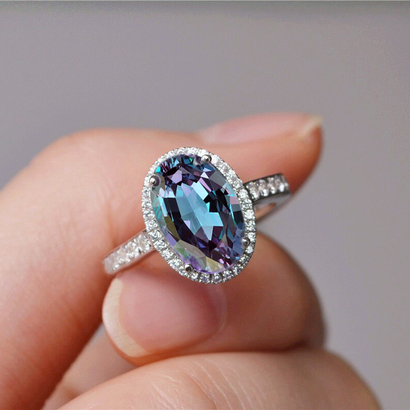 2ct Alexandrite Ring, Oval Cut, Women's Style, 925 Silver Vintage Elegant Engagement Ring, Christmas Gift